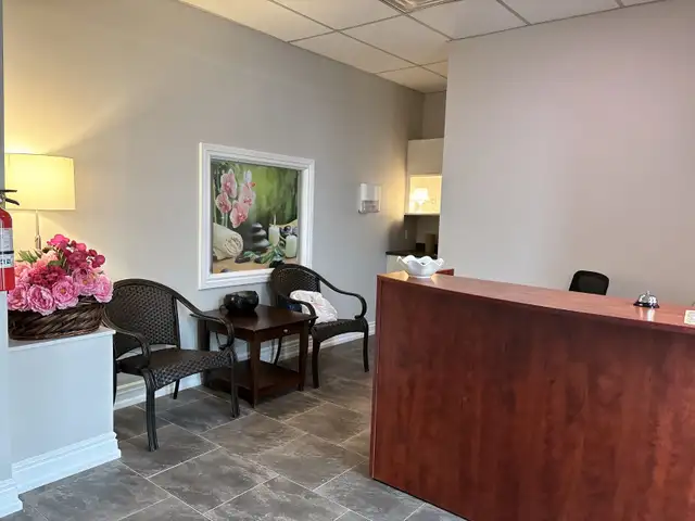 Excellent Massage - Mainway Burlington in Massage Services in Oakville / Halton Region - Image 3