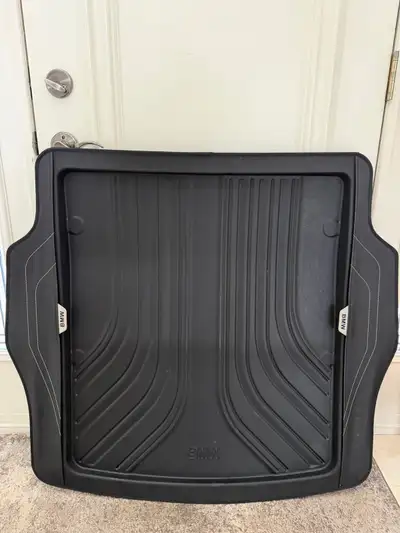 BMW 2 Series F22 or F87 Genuine BMW Trunk Mat, Molded in black. Fits all BMW 2 series and M2 from ye...