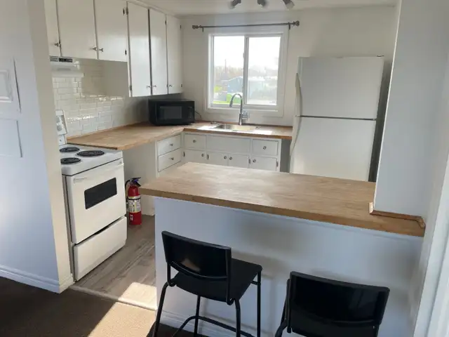 2-bedroom apartment for rent. in Long Term Rentals in New Glasgow - Image 3