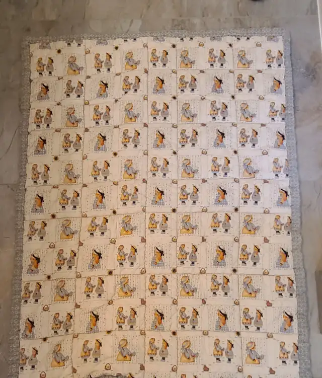 Handmade Holly Hobbie-style quilt / coverlet62865711667329122