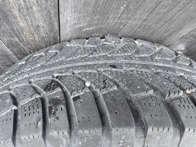 18" steel winter rims in Tires & Rims in Renfrew - Image 6