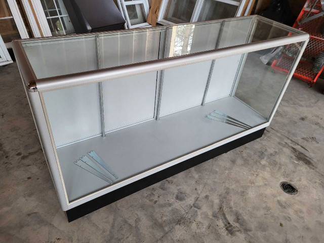 6' glass showcase  in Industrial Shelving & Racking in Ottawa - Image 4