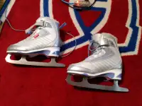 DR FLOWLINE THINSULATED ICE FIGURE SKATES 