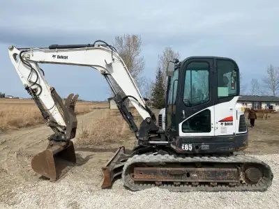 2016 BOBCAT E85 hydraulic excavator. This hoe is in good shape and ready to work. Heated Enclosed Ca...