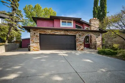 Short-Term Rental – 6-Bedroom Estate in NW Calgary | $350/Night Fully furnished 6-bedroom, 8 Beds +...