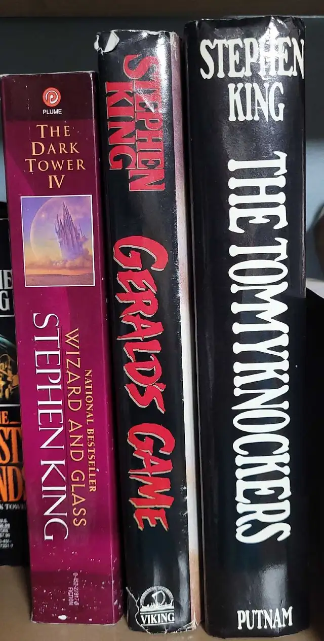 Stephen King books in Fiction in Hamilton - Image 5