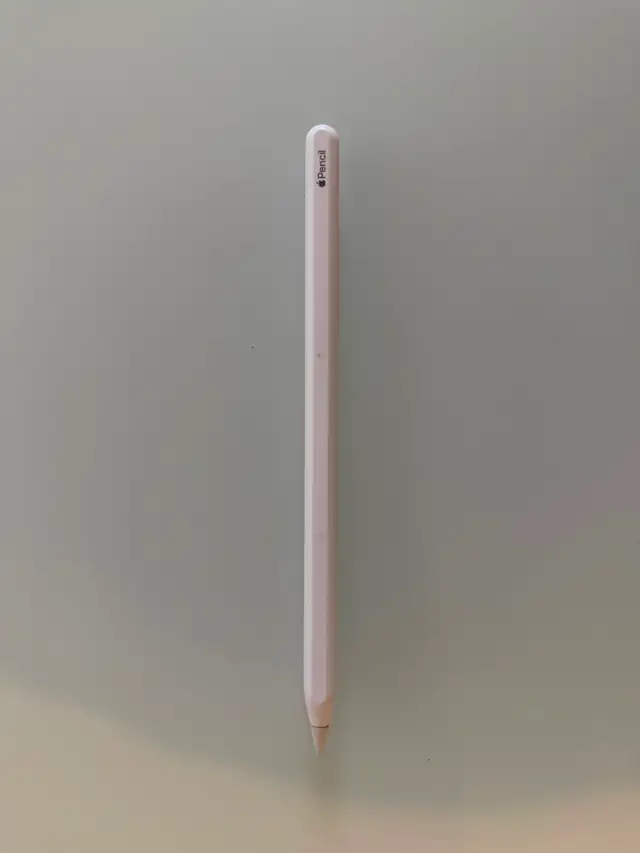 Apple Pencil (2nd gen) in General Electronics in City of Toronto - Image 2