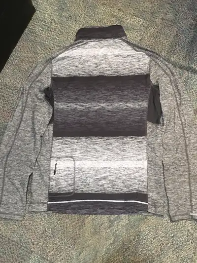Brand New, Men’s, LuLu Lemon, Long Sleeve, Zip-Up Sweater for Sale. Black, Grey & White in Colour. S...