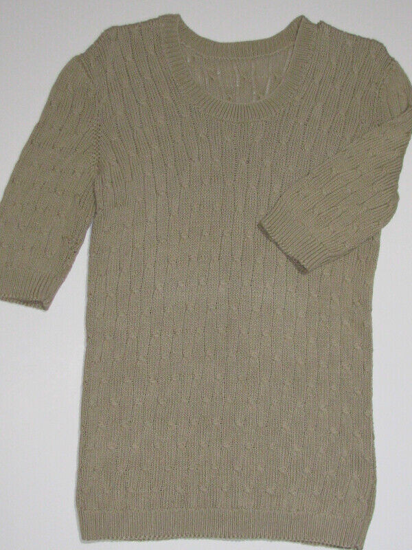 Three piece 100% cotton beige sweater set $ 60 in Women's - Tops & Outerwear in Mississauga / Peel Region - Image 2