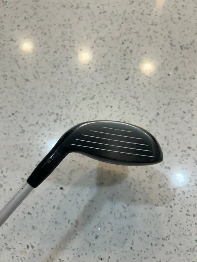 Titleist driver and 3 wood in Golf in Regina - Image 8