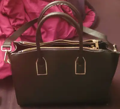 H&amp;M Purse - Black &amp; Gold, View more