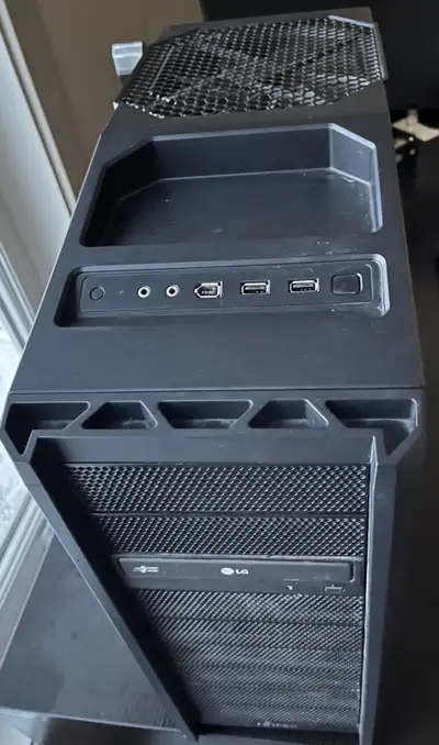PC for sale (running windows 10), View more