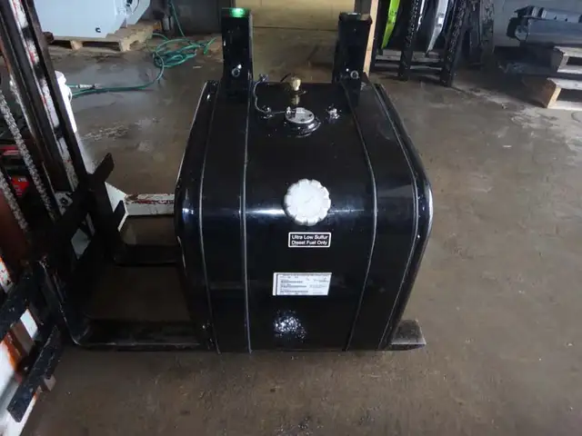 Réservoir neuf 70 -80 gallons camion generatrice pompe truck + in Other in Trois-Rivières - Image 4