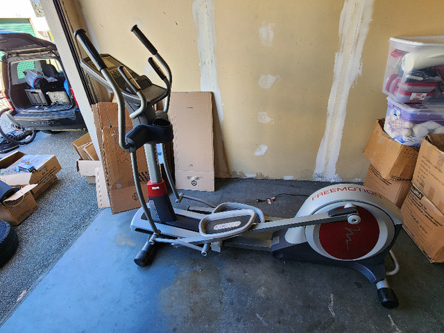 Freemotion Elliptical Trainer in Exercise Equipment in Vancouver