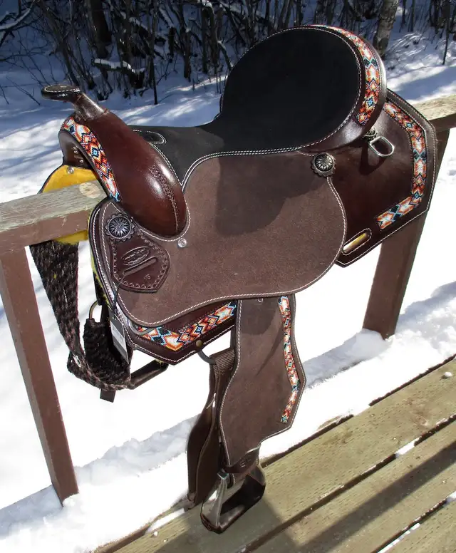 Uniquely Different 15" arena or trail saddle, new in Equestrian & Livestock Accessories in Dawson Creek - Image 4