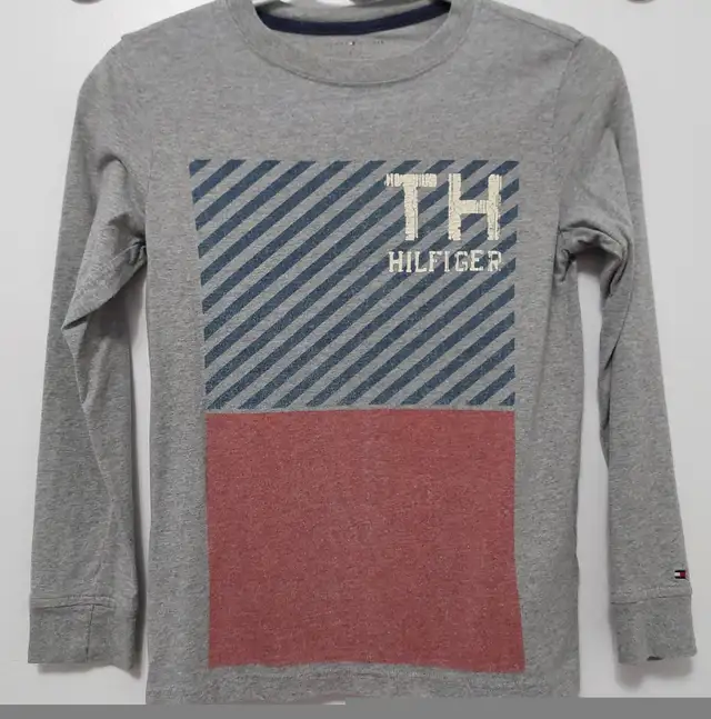 ROOTS and TOMMY HILFIGER Long Sleeves (Boys) in Kids & Youth in Oshawa / Durham Region - Image 6