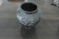 Tiffin Poppy Vase - Black Amethyst