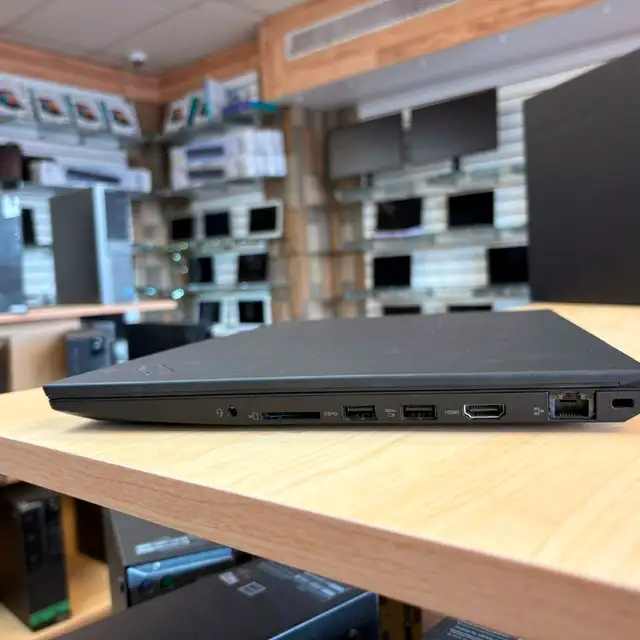 LENEVO THINKPAD E590433376773025320960