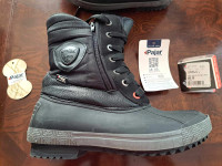 Pajar winter boots for teens