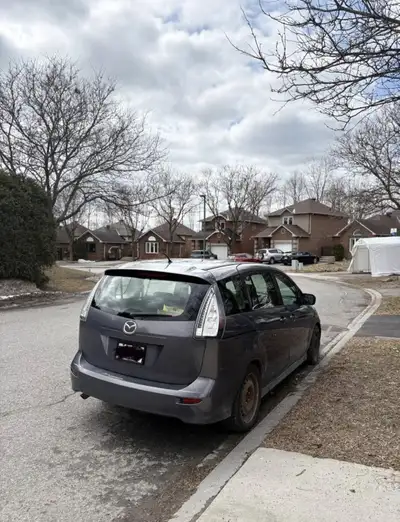 2010 Mazda5 – 197,000 km – AS-IS – Quick Sale 2010 Mazda5 with around 197,000 km. Engine and transmi...