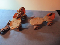 1 PAIR OF VINTAGE ROLLER SKATES-SUNSHINE-1940/50S-MISSING STRAP