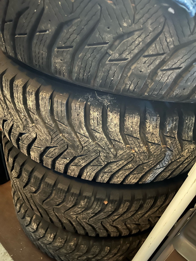 Chevy Cruze and Trax winter rims and tires in Tires & Rims in Leamington - Image 4
