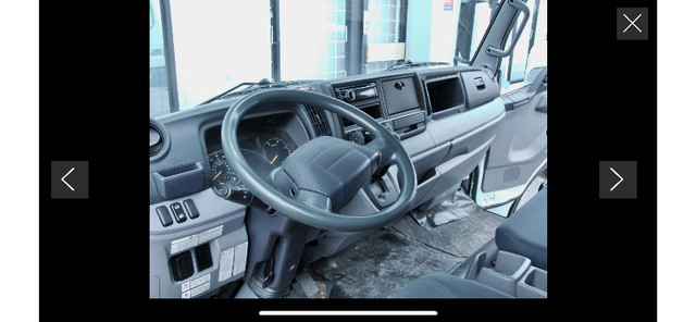 2015 Mitsubishi Fuso in Cars & Trucks in Winnipeg - Image 2