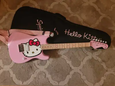 Squier Hello Kitty Strat fs/ft, View more