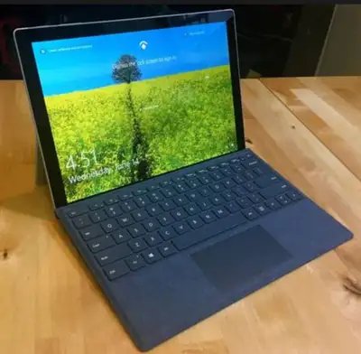 Microsoft Surface Pro 5 - Intel Core i5-7300U 2.6GHz, 8GB RAM, 256GB SSD, with Surface Keyboard and...