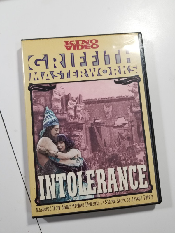 Intolerance DW Griffith DVD dans CD, DVD et Blu-ray  à Ville de Montréal