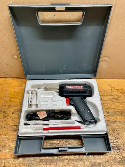 I am selling a used Weller 8200 soldering gun, operating at 140/100 watts, complete with its origina...