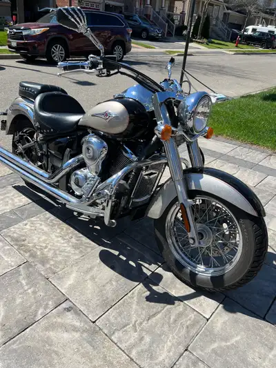 Selling my Kawasaki Vulcan, a fantastic cruiser with a smooth ride and classic styling. This used mo...
