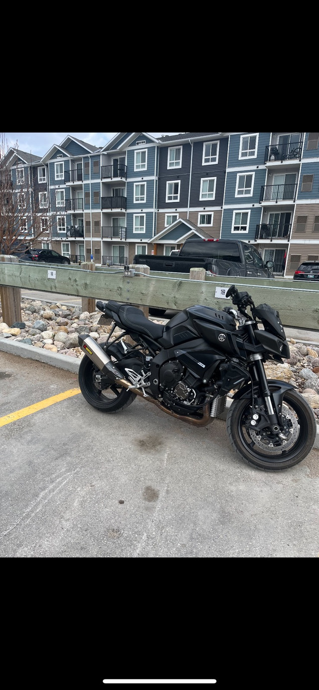 2021 Yamaha mt10 in Sport Bikes in Winnipeg - Image 2