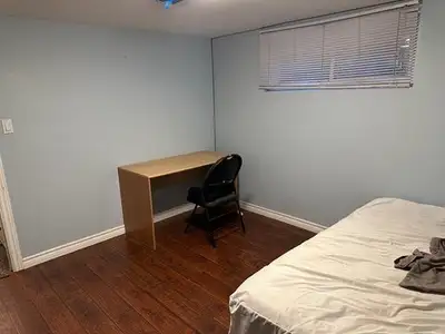 Room for rent on sharing basis in HUMBERWOOD