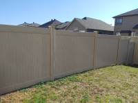 PVC fence in Ottawa's west and south