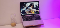 2019 MacBook Pro 13", Touchbar, 16 GB ram,  512 SSD, Loaded