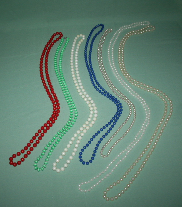 Pearl Necklaces $1.00 each in Jewellery & Watches in Windsor Region - Image 2