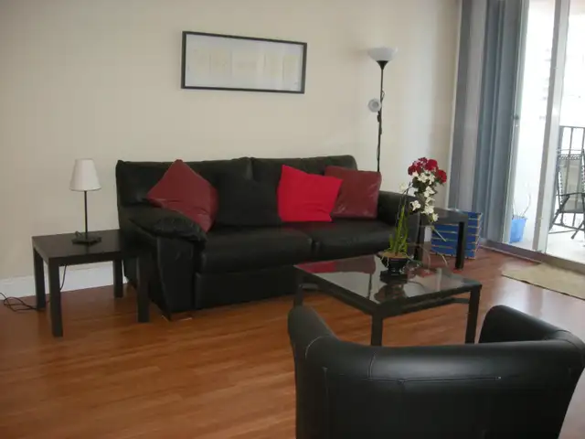 OCEAN FRONT 2 BEDROOM CONDO IN POMPANO BEACH (FLORIDA) FOR RENT in Florida in Canada - Image 5