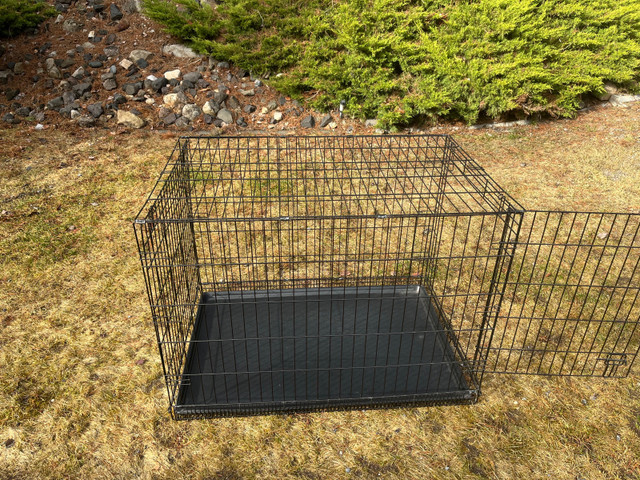 Large size foldable kennel - REDUCED  in Accessories in Kamloops