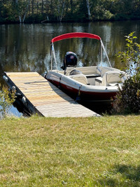 2023 Stingray Deck Boat 182SC