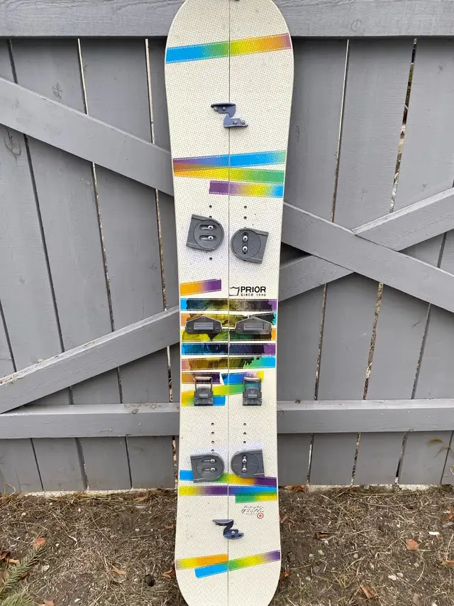 PRIOR 162” ALL-MOUNTAIN FREESTYLE SPLITBOARD in Snowboard in Kamloops - Image 2