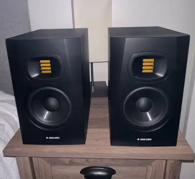ADAM Audio T5V Active Nearfield Monitor (PAIR), View more