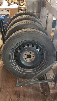 Roues et pneus d'hiver 225/60R18 pour Rav4 2019