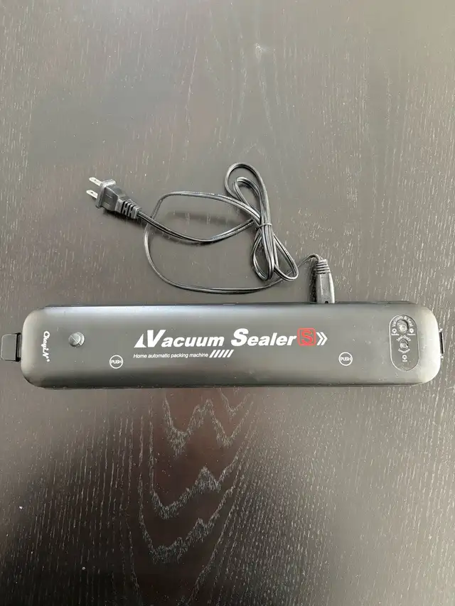 Vacuum Sealer in Other in Laval / North Shore - Image 2