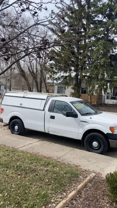 Utility cap for 8ft truck box Very good condition lots of space, locks Currently on a 2013 F150 with...