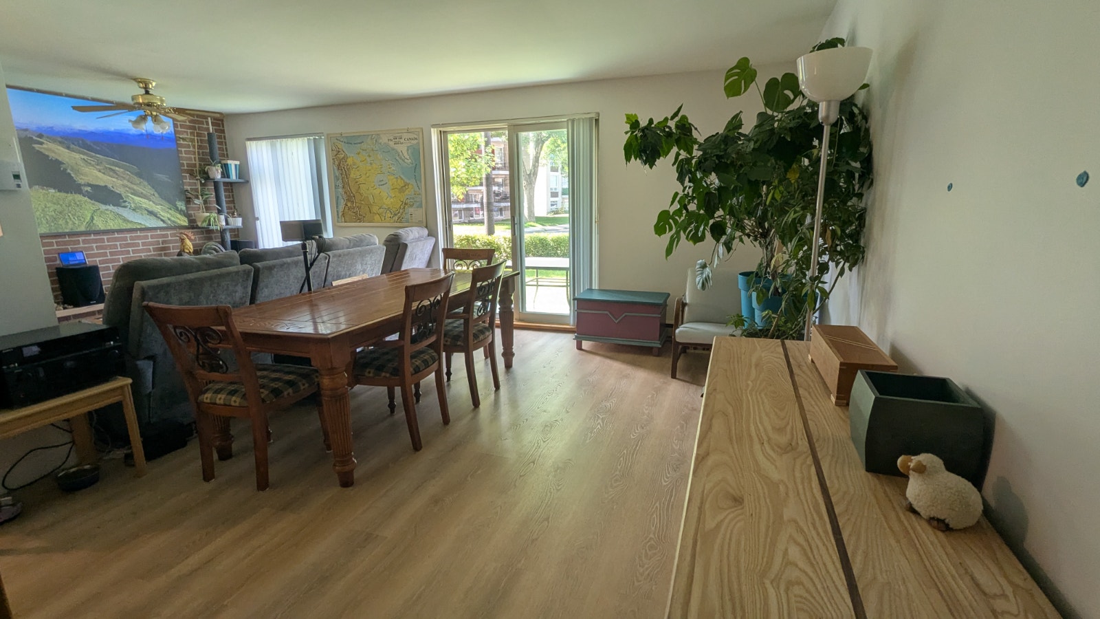 5 1/2, 3 chambres, 2 salles de bain, calme — photo 1