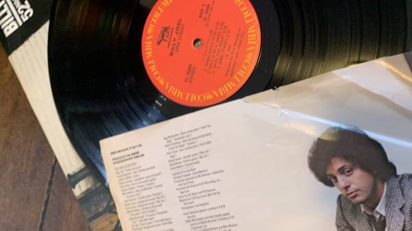 Billy Joel -LP Vinyl Records in CDs, DVDs & Blu-ray in Burnaby/New Westminster - Image 3