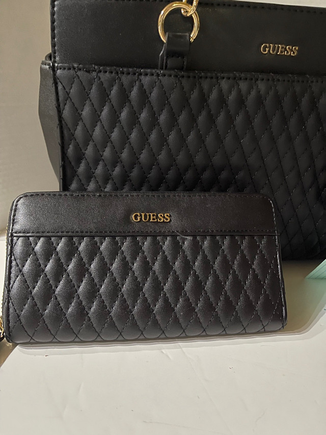  Guess purse and matching wallet with tassels  in Other in Oshawa / Durham Region - Image 3