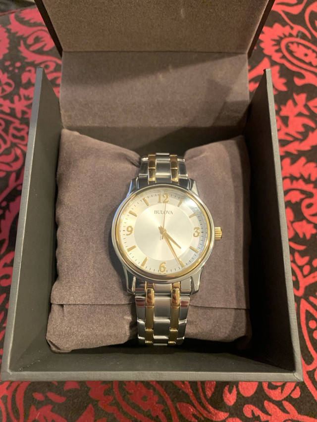Bulova Silver/Gold Emory Eagles Classic Two Tone Round Watch  in Jewellery & Watches in Markham / York Region - Image 4
