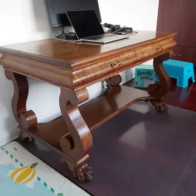 123cm x 71 cm bureau antique avec patte de lion en Bois massif H, View more